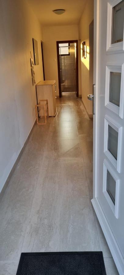 Pine Tree Apartment Vodice Exterior photo